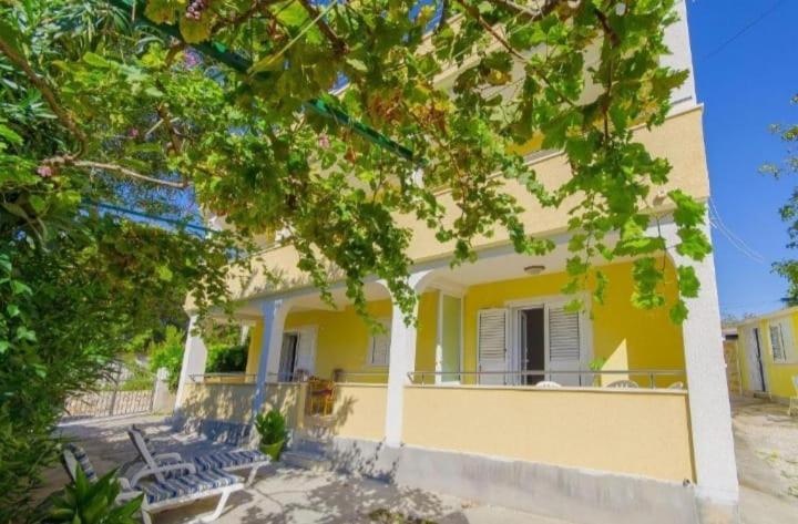 Apartments Petrovic Rogoznica  Ngoại thất bức ảnh