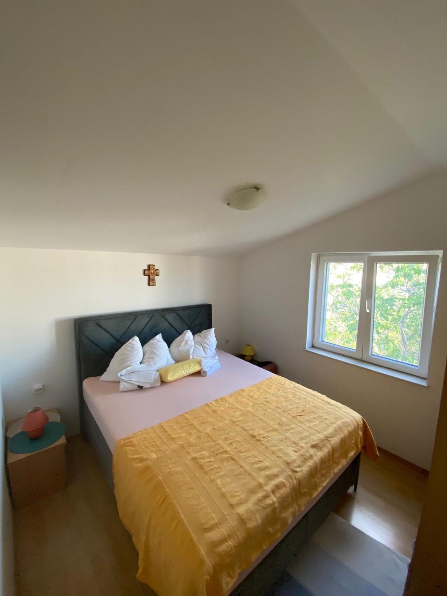 Apartments Petrovic Rogoznica  Phòng bức ảnh